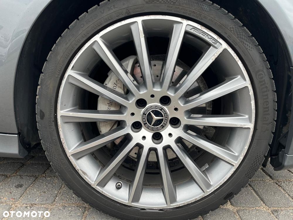 Mercedes-Benz Klasa C 200 4MATIC 9G-TRONIC - 33