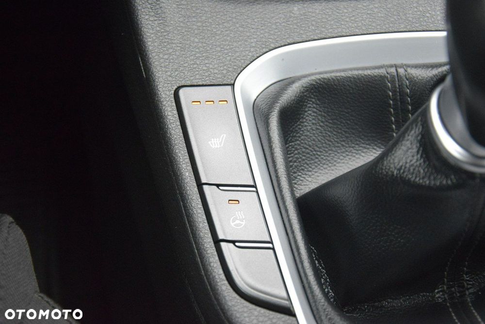 Hyundai i30 1.0 T-GDI YES - 23