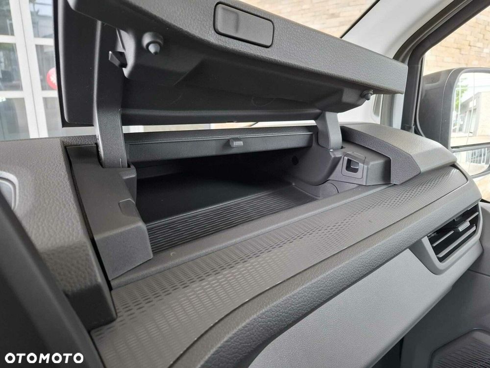 Volkswagen Transporter NOWY TRANSPORTER 3.500 Furgon 2.0 TDI 110 kW 6-G - 26