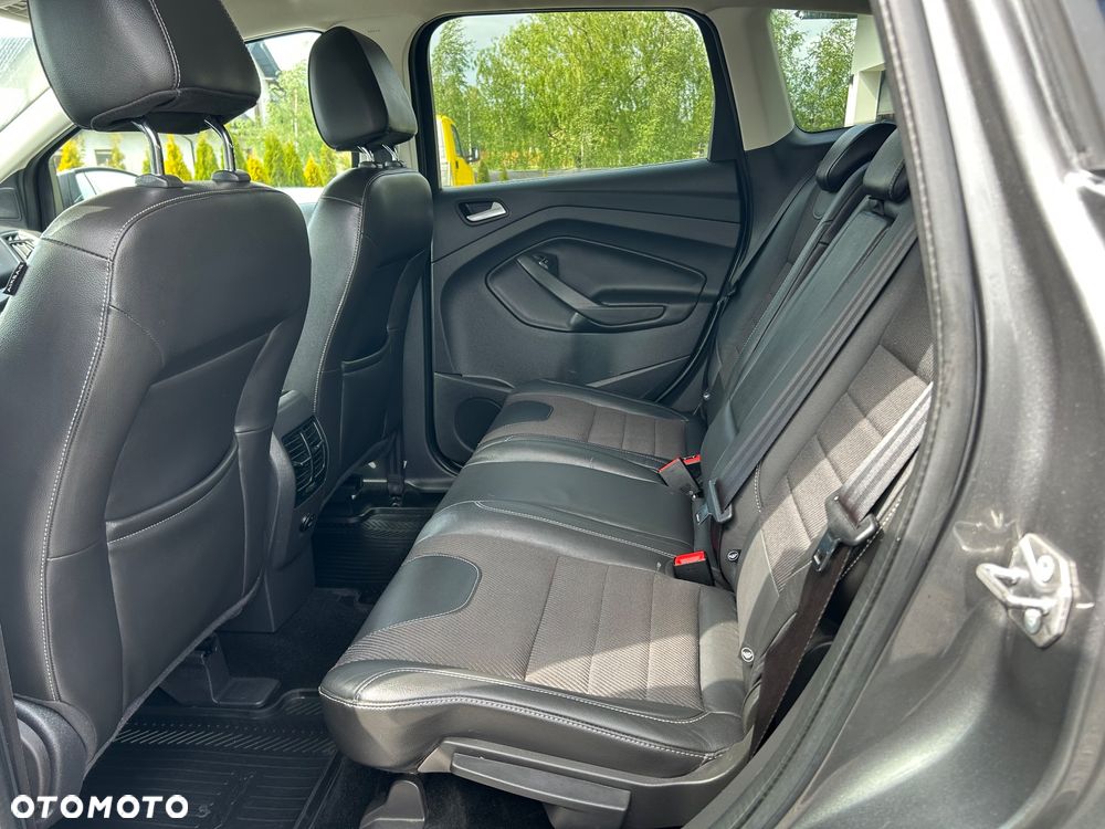 Ford Kuga 2.0 TDCi 4x4 Titanium - 10