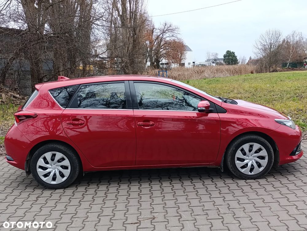 Toyota Auris 1.6 Comfort - 4