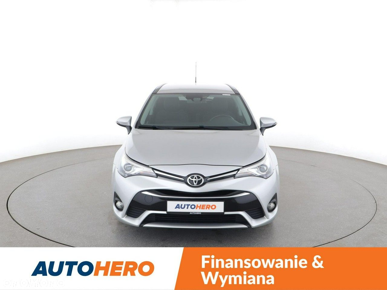 Toyota Avensis 1.8 Business Edition - 11