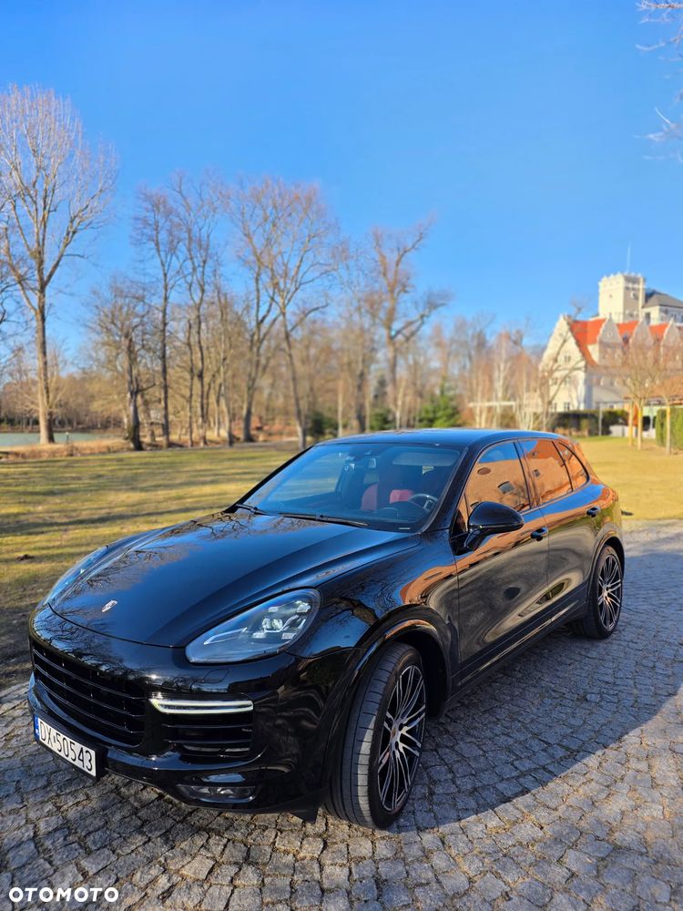 Porsche Cayenne Turbo S Tiptronic S - 28