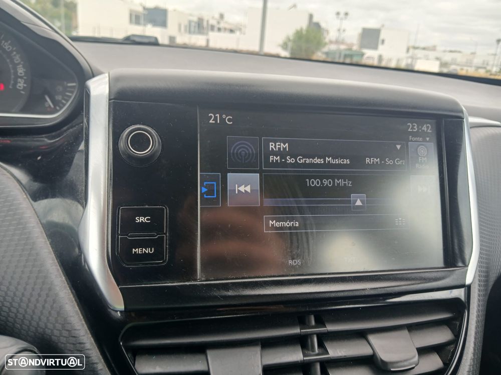Peugeot 2008 PureTech 82 Style - 16