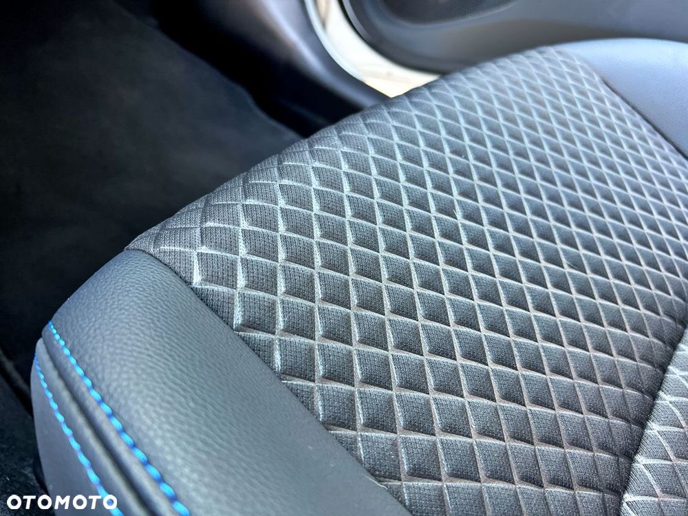 Toyota Yaris Hybrid 1.5 Premiere Edition - 15