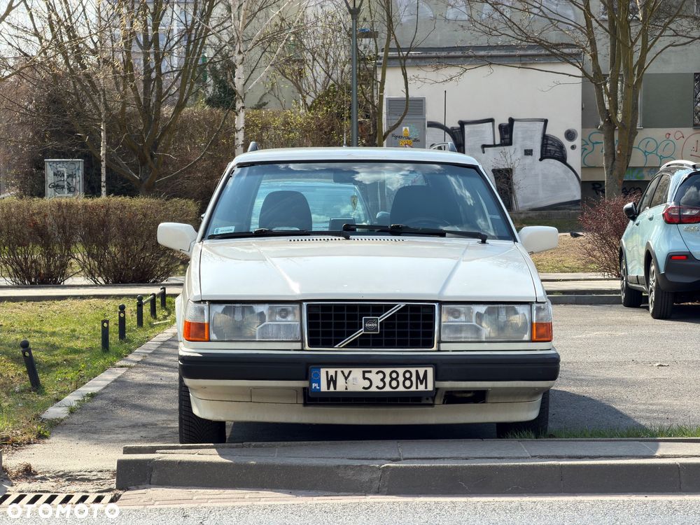 Volvo 945 - 2