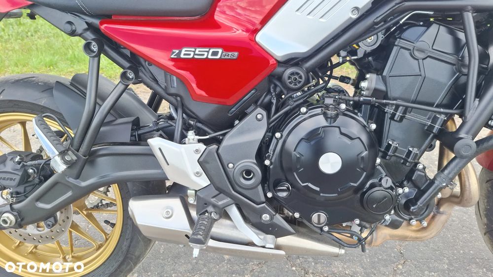 Kawasaki Z 650 RS - 14