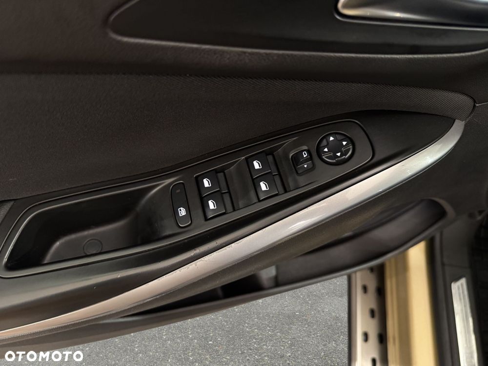 Opel Grandland X - 27