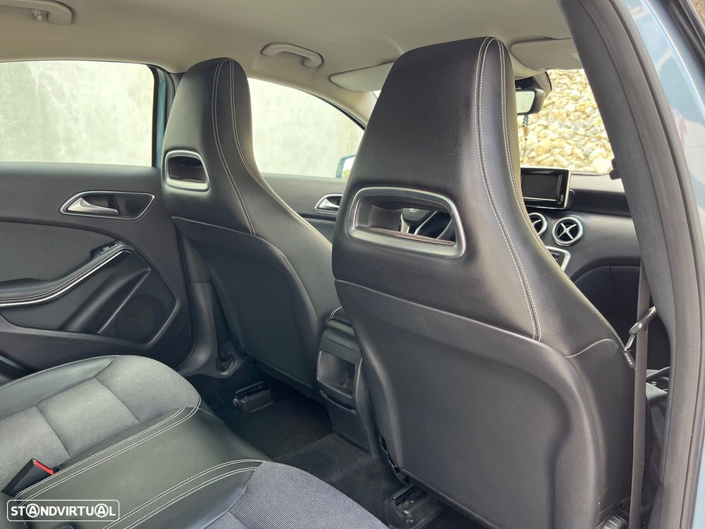 Mercedes-Benz A 180 CDI BlueEFFICIENCY - 39