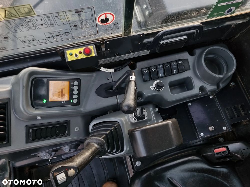 Yanmar VIO50-6B Koparka 5 ton jak Nowa z Salonu 2020 rok. tylko 2183mtg. Szybko-złącze Hydrauliczne! Yanmar silnik z Norwegii. DEKRA 2026rok AKTUALNA! Dokumentacja! Pompa ON. ani deka luzów i wycieków! OKAZJA Linia Hydr. Plus - 37