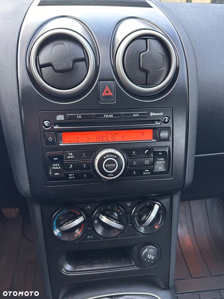 Nissan Qashqai 1.6 360 - 19