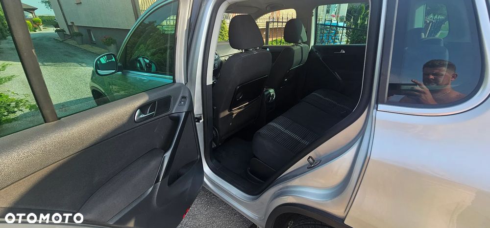 Volkswagen Tiguan - 6