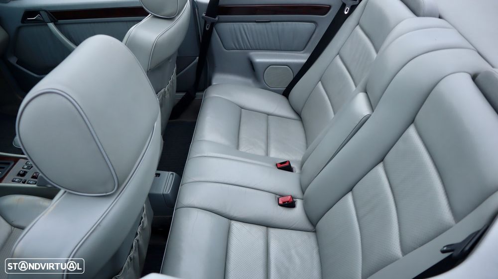 Mercedes-Benz E 220 - 49