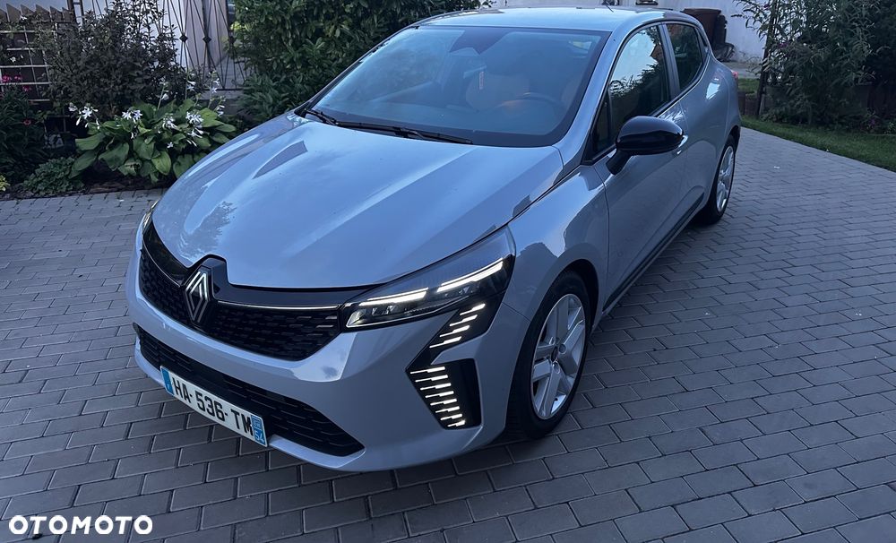 Renault Clio 1.6 E-TECH Full Hybrid 145 Techno - 1
