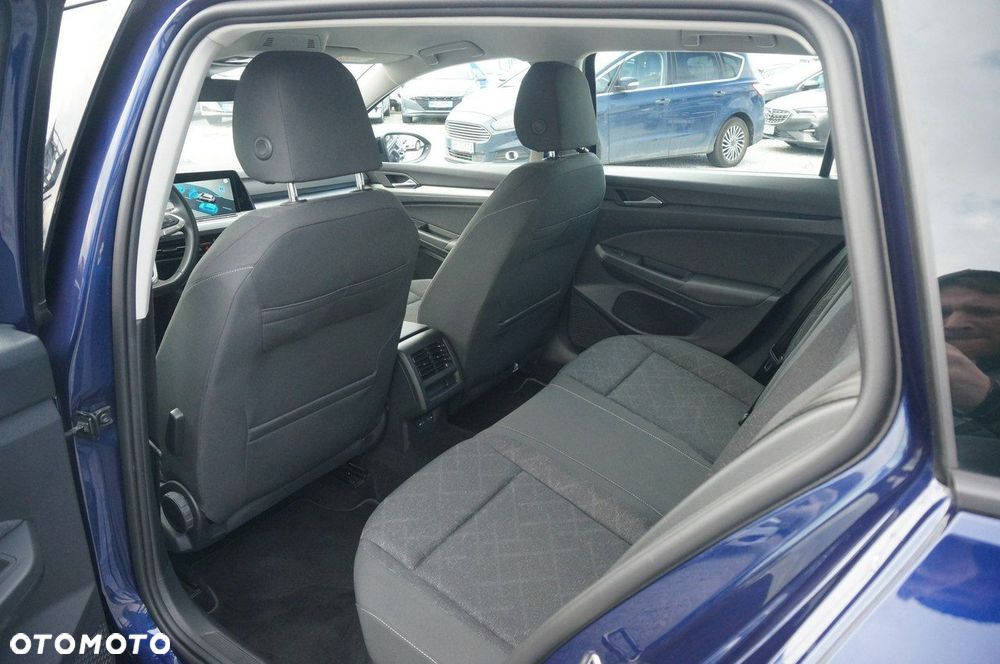 Volkswagen Golf Variant 2.0 TDI Life - 24