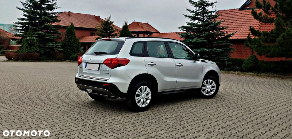 Suzuki Vitara - 5