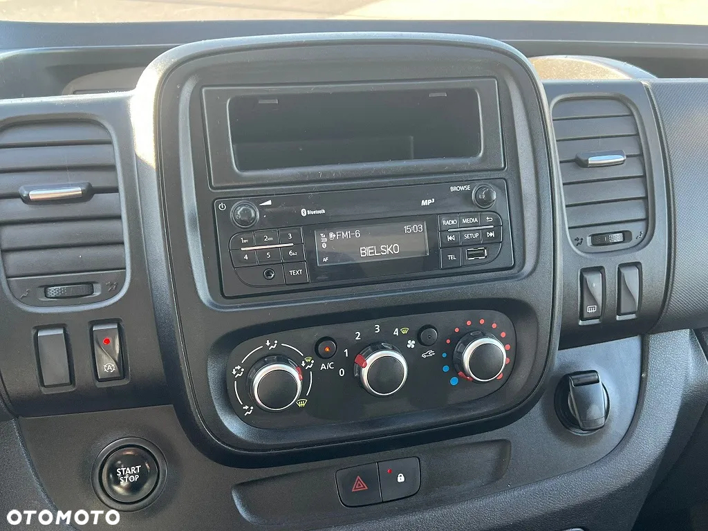 Renault Trafic - 13
