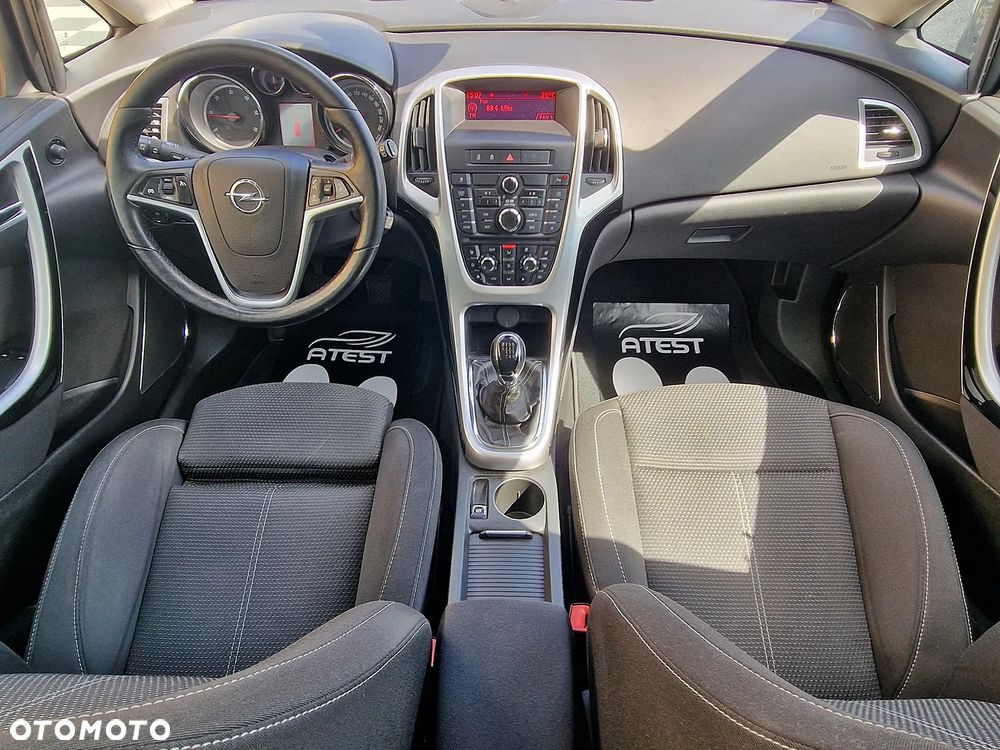 Opel Astra 1.7 CDTI - 10