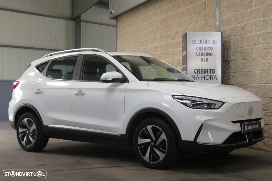 MG ZS EV 72.6 kWh Luxury - 4