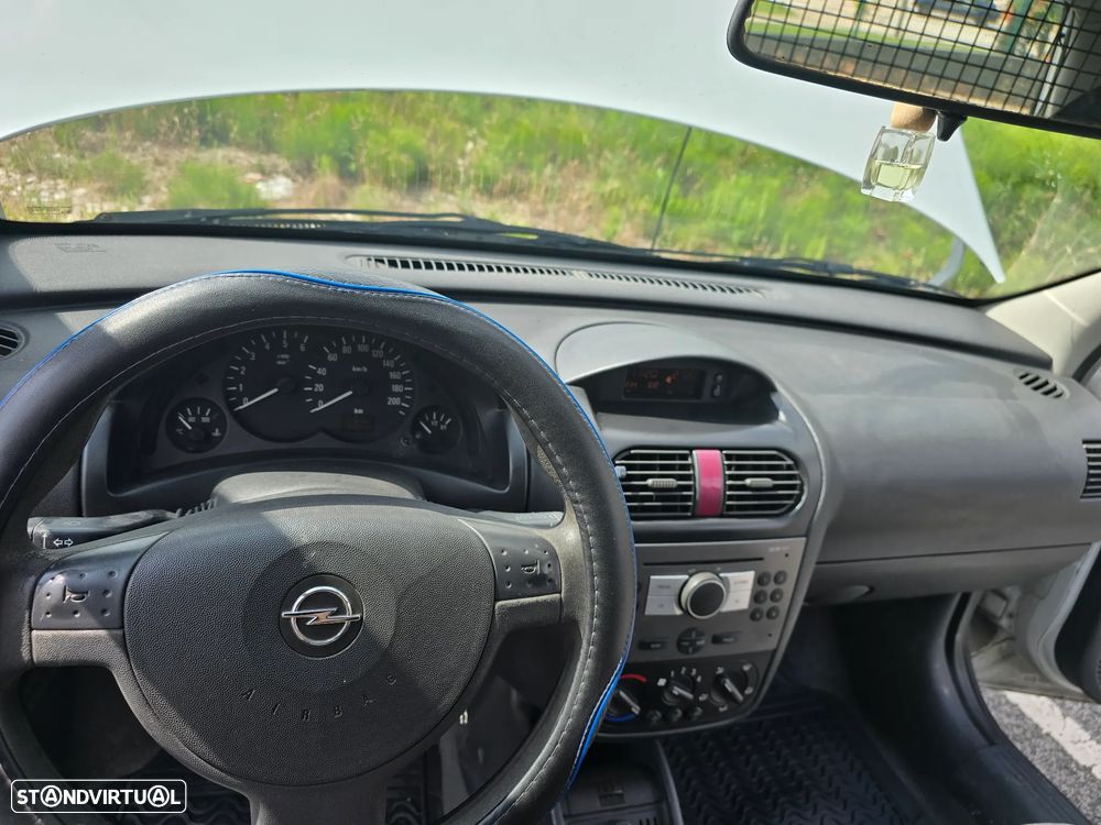 Opel Corsa 1.3 CDTi Enjoy - 11