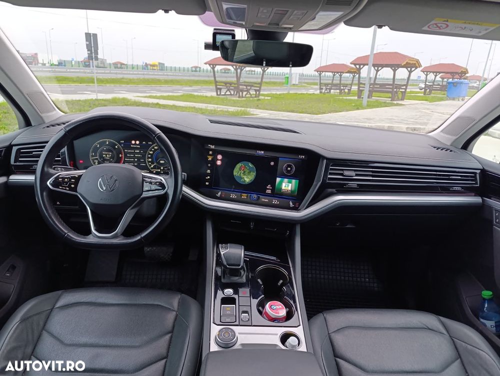 Volkswagen Touareg V6 TDI Elegance - 12