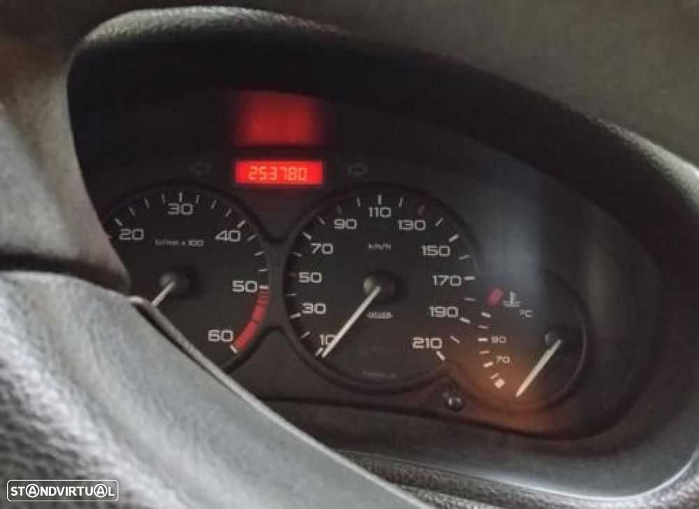 Peugeot 206 - 2