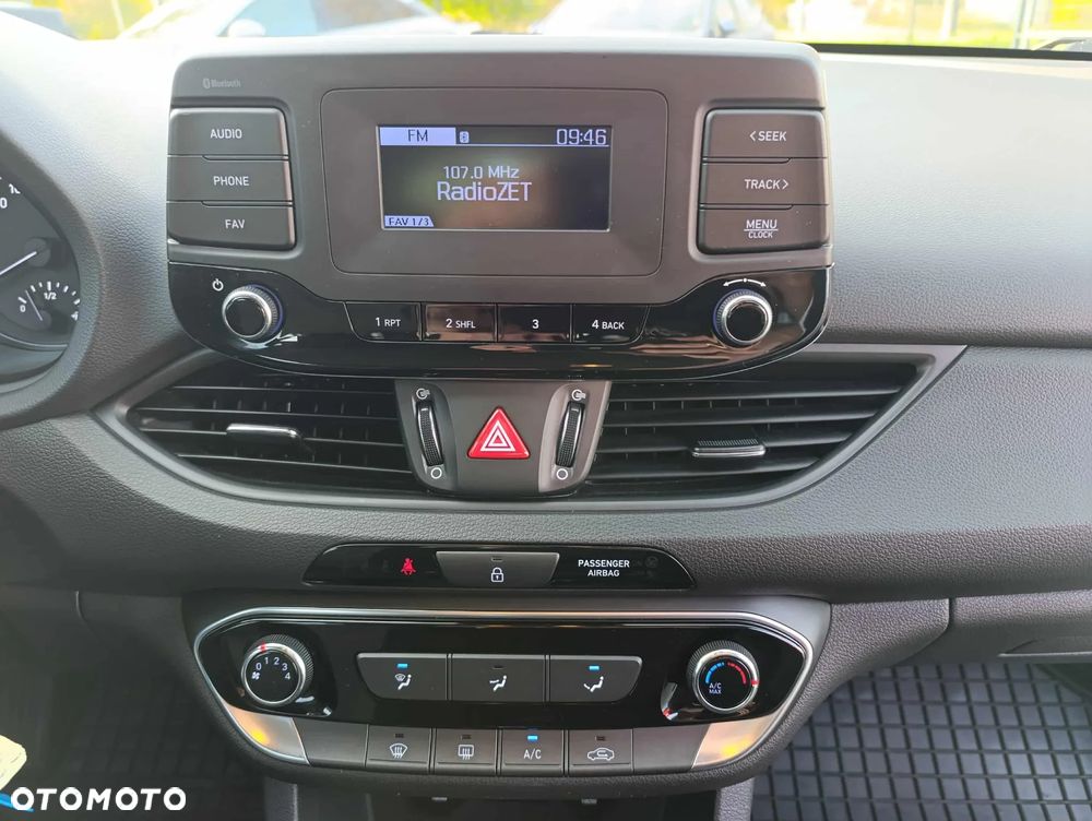 Hyundai i30 1.0 T-GDI Classic + DCT - 14