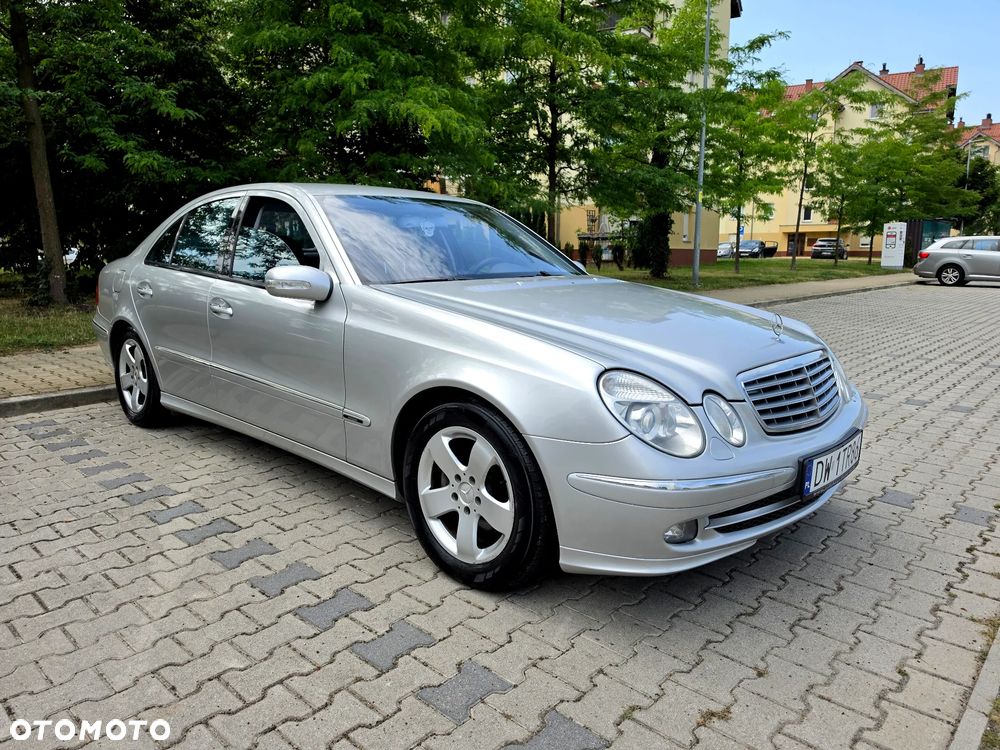 Mercedes-Benz Klasa E 200 Kompressor Avantgarde - 22