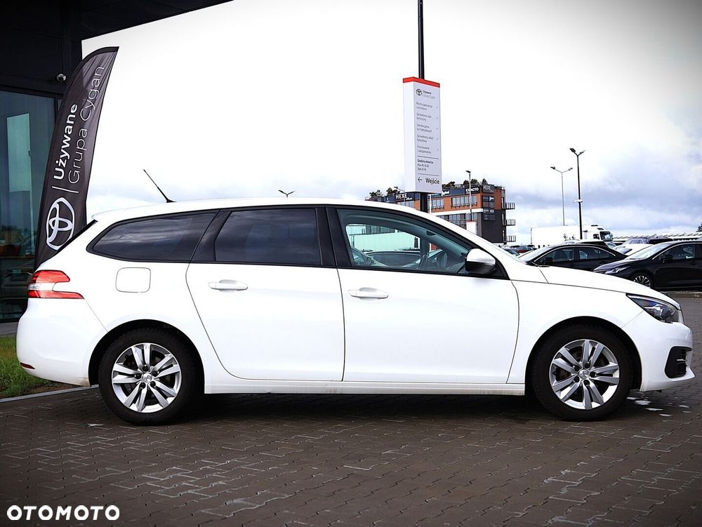 Peugeot 308 - 4