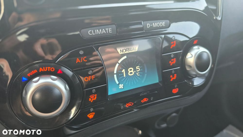Nissan Juke 1.2 DIG-T N-Connecta EU6 - 17