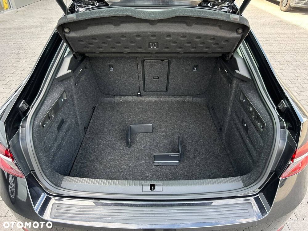 Skoda Superb 2.0 TSI Style DSG - 11