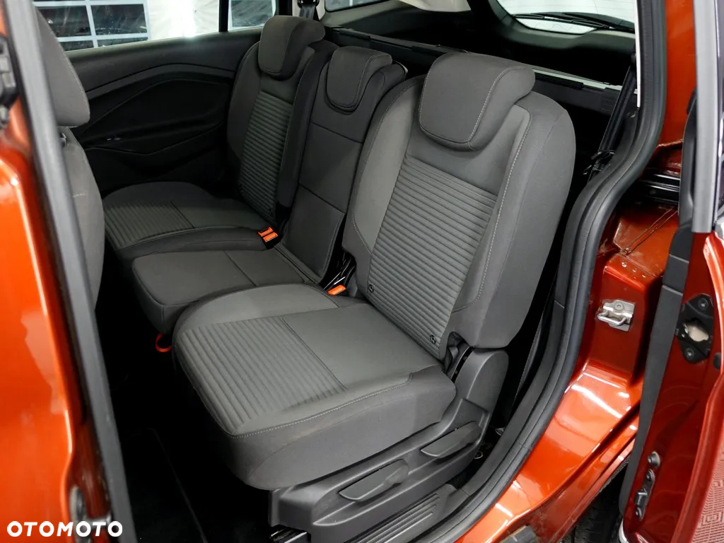 Ford C-MAX 1.5 TDCi Titanium - 13