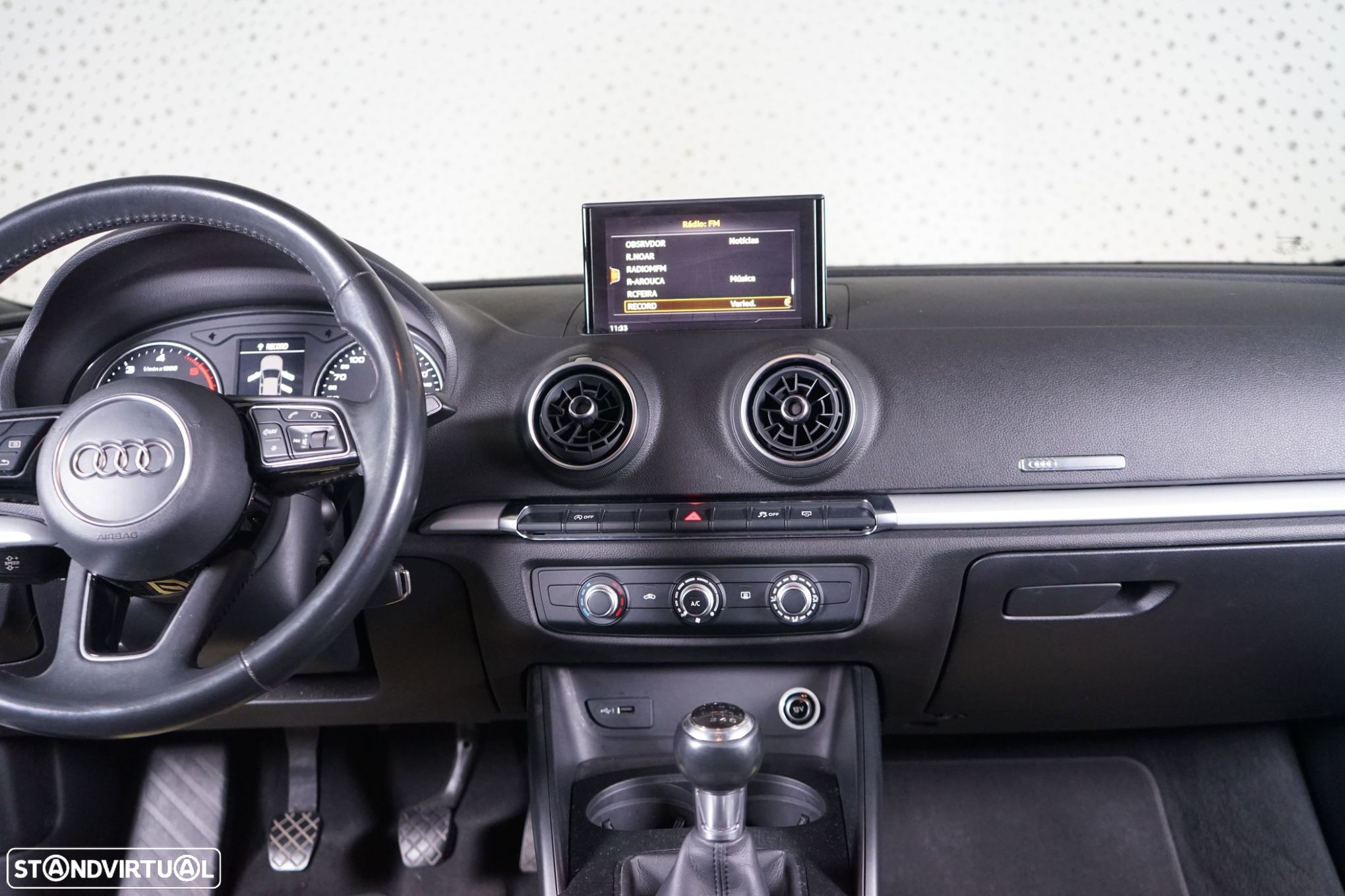 Audi A3 Sportback 1.6 TDI Design - 27