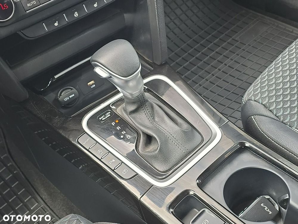 Kia Ceed 1.5 T-GDI L DCT - 15
