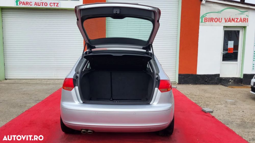 Audi A3 1.9 TDI Sportback Ambiente - 16