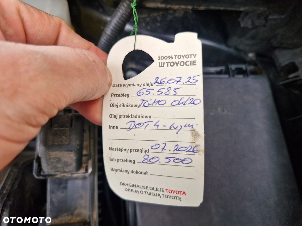 Toyota C-HR 2.0 Hybrid Executive - 24