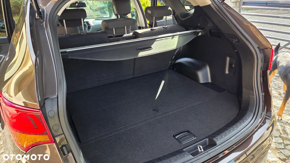 Hyundai Santa Fe - 3