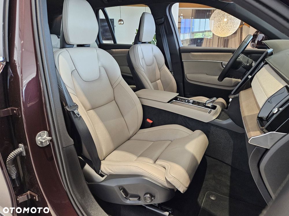 Volvo XC 90 - 27