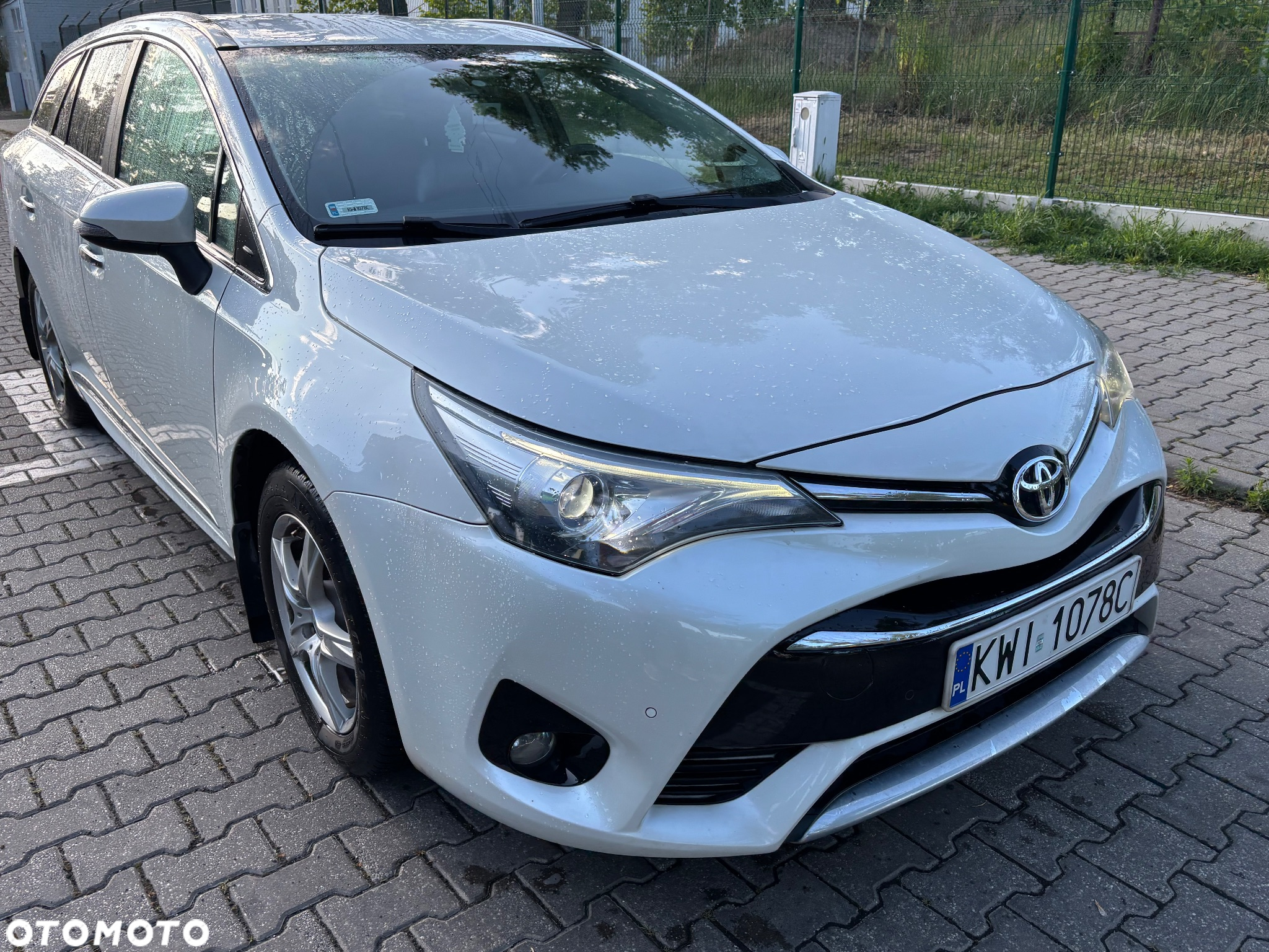 Toyota Avensis 1.8 Prestige MS - 13