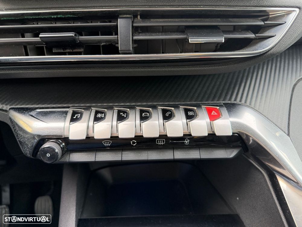 Peugeot 3008 1.2 PureTech Active Pack - 23