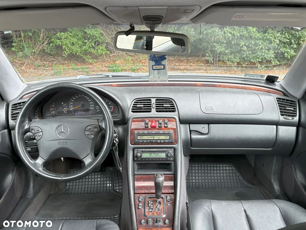 Mercedes-Benz CLK - 20