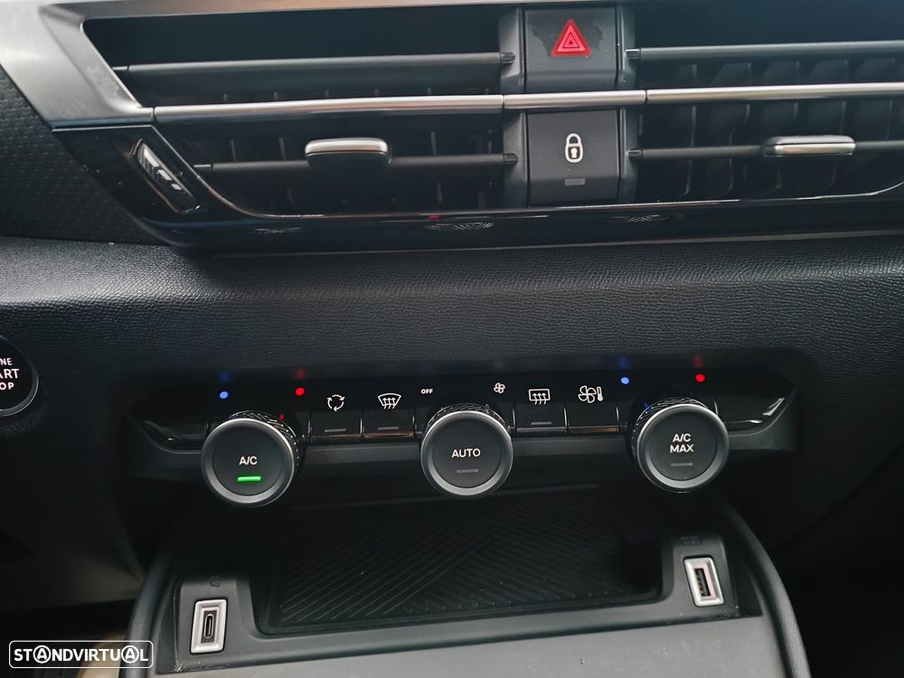 Citroën C4 1.5 BlueHDi Feel EAT8 - 18