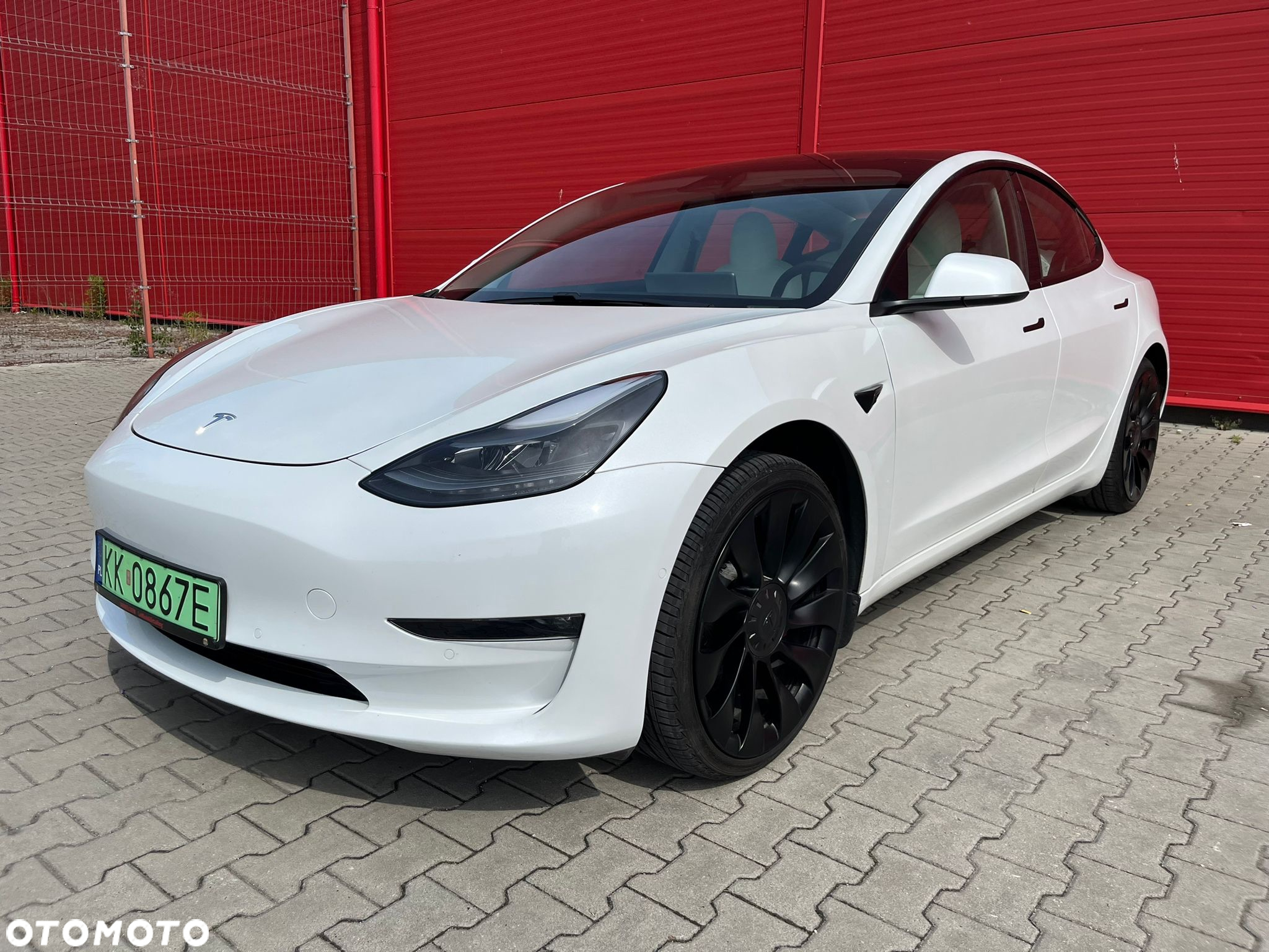 Tesla Model 3 Langstreckenbatterie Allradantrieb Dual Motor Performance - 24