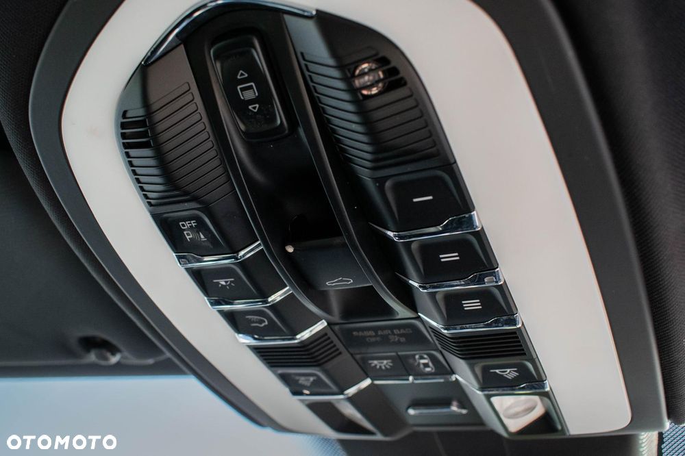 Porsche Cayenne S Tiptronic S - 22