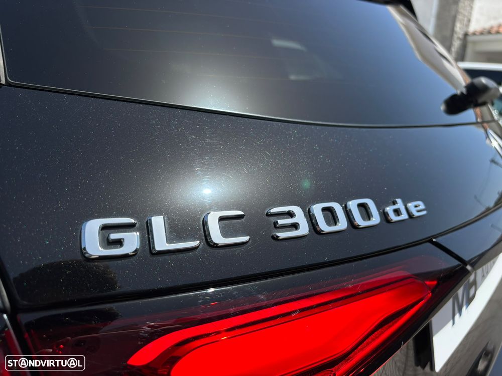 Mercedes-Benz GLC 300 de 4Matic 9G-TRONIC Edition AMG Line - 32