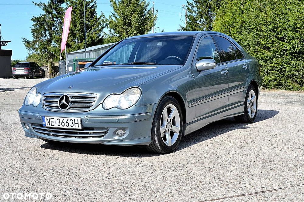 Mercedes-Benz Klasa E - 1