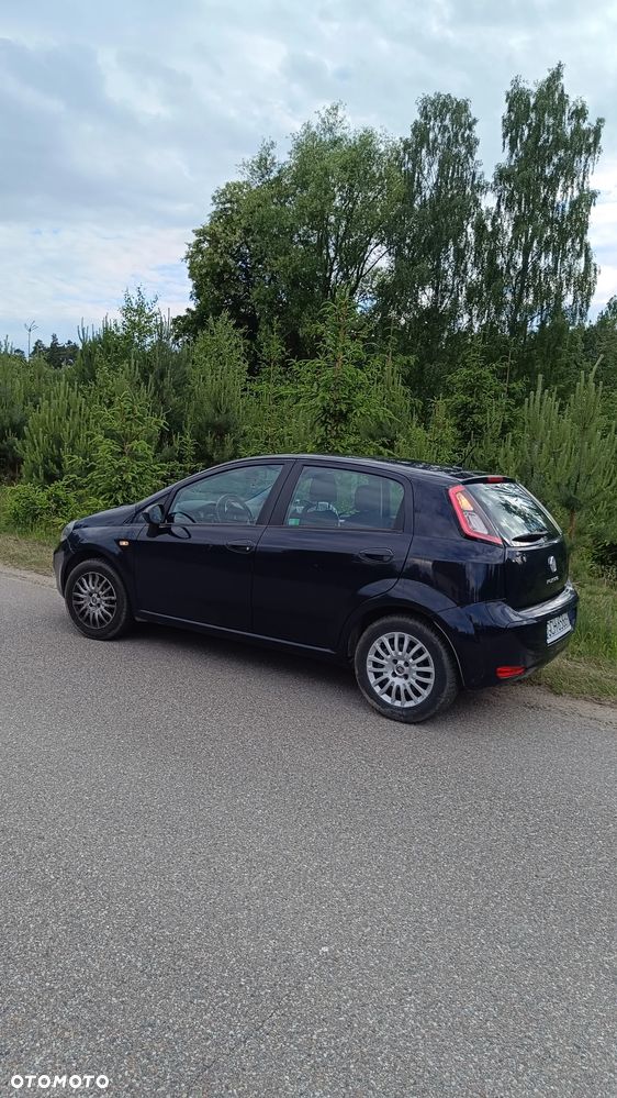 Fiat Punto 1.4 Easy S&S - 8