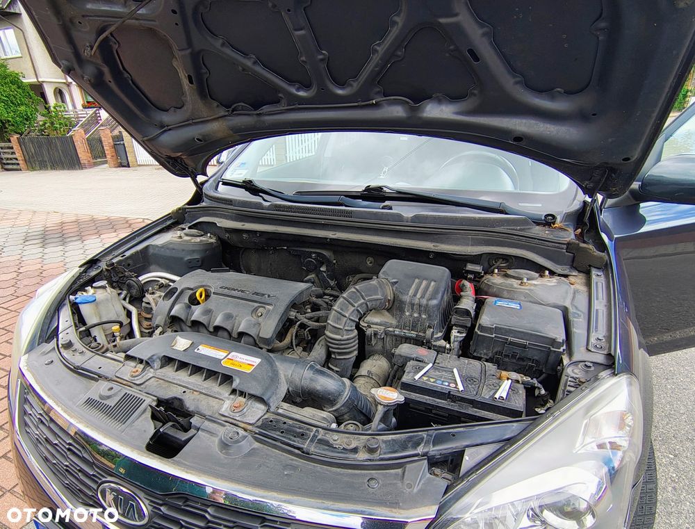 Kia Ceed - 6