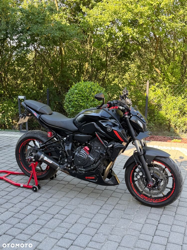 Yamaha MT - 2