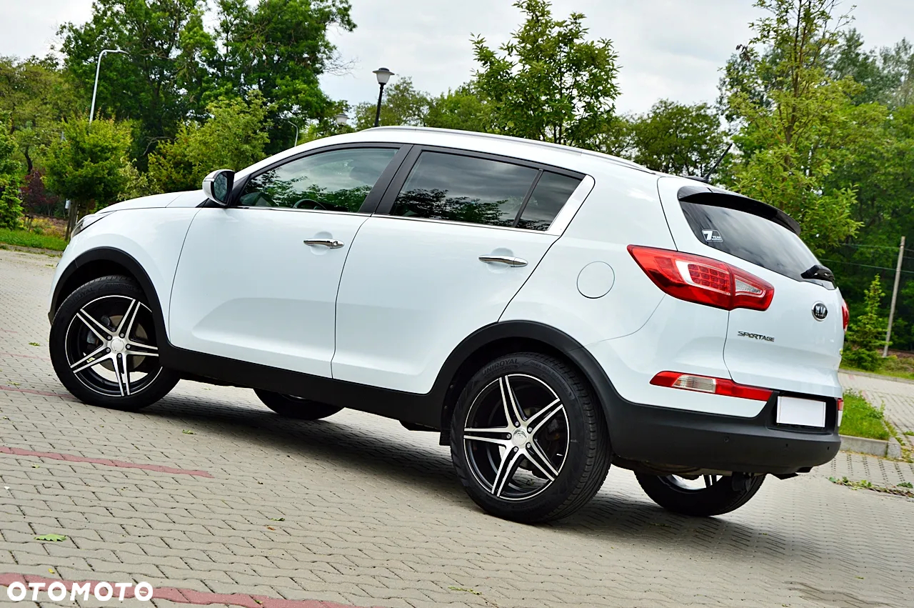 Kia Sportage 1.7 CRDI 2WD Spirit - 2